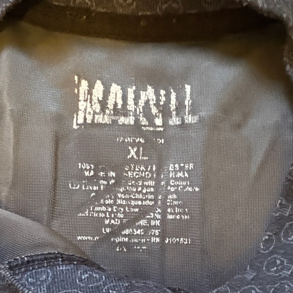 Marvel Black and Gray Punisher Jersey - Picture 3 of 3